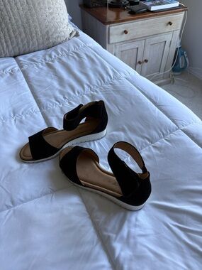 Gabor Black Open-Toe Ankle-Strap Wedge Sandals